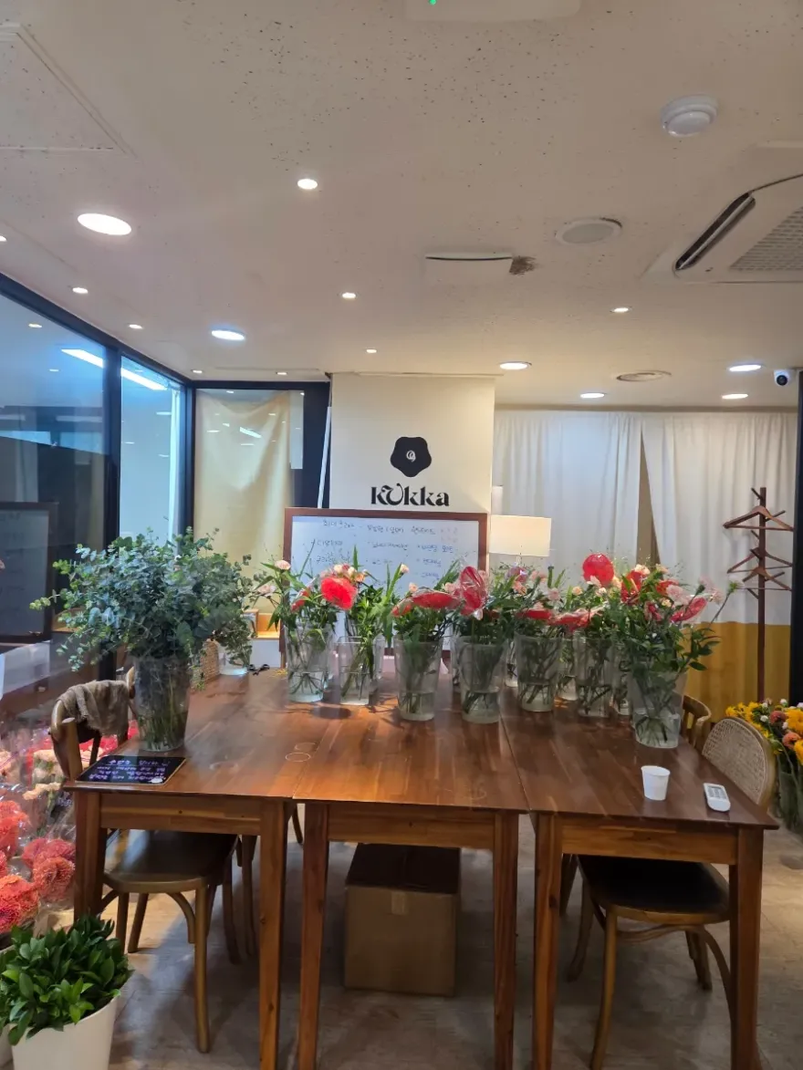 강남역 꽃꽂이 원데이클래스 후기: 꾸까 취미반 수강료와 과정 — 사진 4