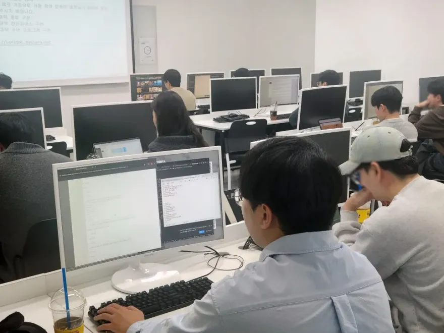코딩학원 실습 과정 후기: 비전공자 취업 성공 사례