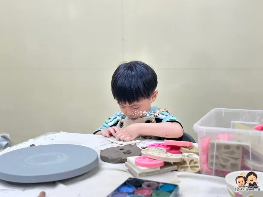 인천 도자기 공방 머디데이, 어린이 물레체험 후기 — 사진 4