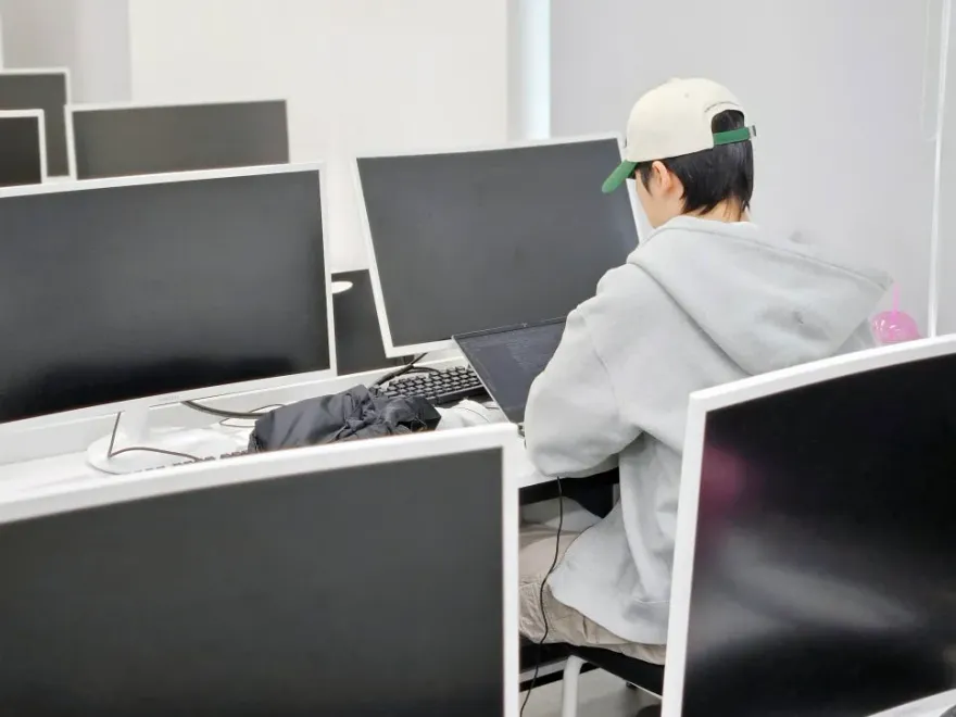 코딩학원 입문 후기: 비전공자도 개발자 취업 가능할까?